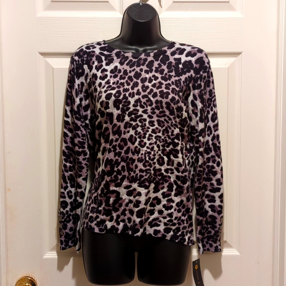 JM Collection Grey Cheetah Print Crewneck Sweater Top Long Sleeves